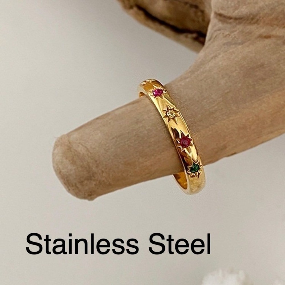 Gold Tone Stainless Steel Star Ring‎ with Gemstones Women's Jewelry Size 6